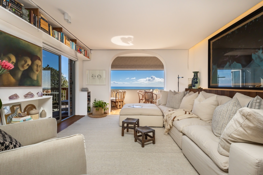 1 Bedroom Property for Sale in Sea Point Western Cape